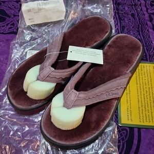 NWT LL Bean Wicked Good Slipper Shearling Lined Flip Flops Size 9M Faded Plum